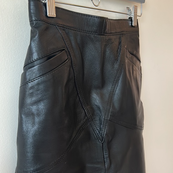 Vintage black leather midi pencil skirt - Picture 5 of 12